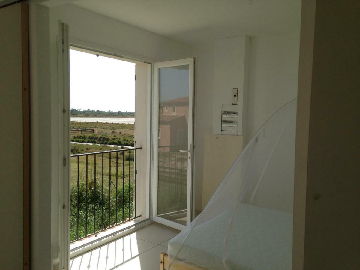 En Camargue Daire Salin-de-Giraud Dış mekan fotoğraf
